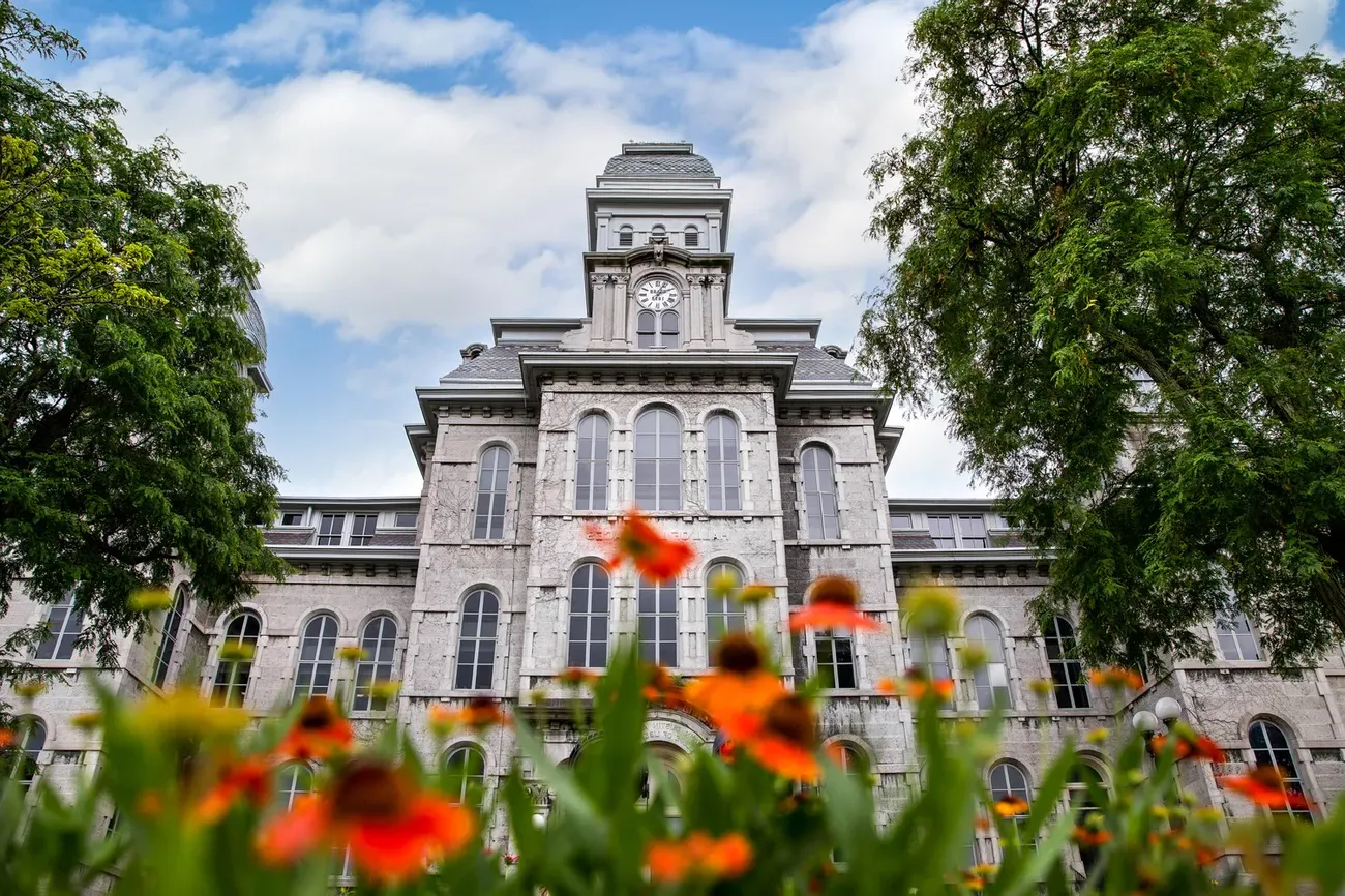 Photo of building on campus.